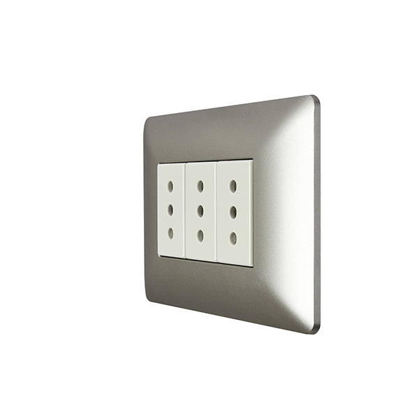 ENCHUFE TRIPLE EMBUTIDO 10A 250V (CHAMPAGNE)