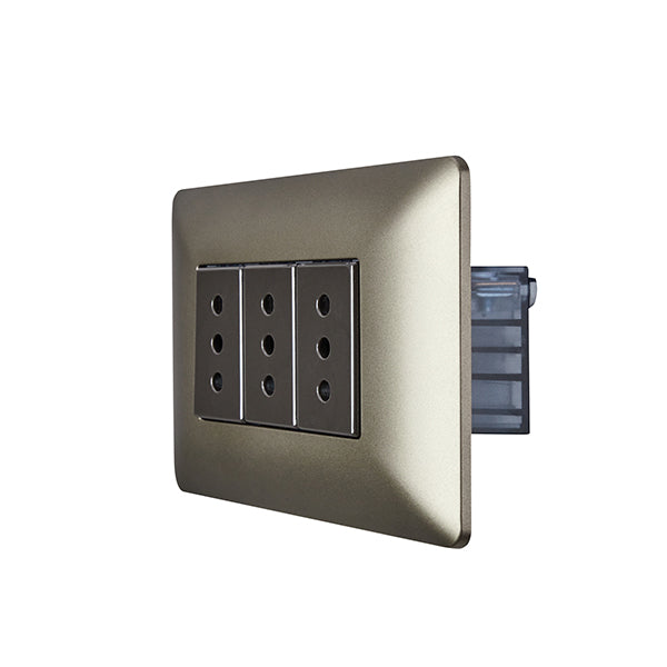 ENCHUFE TRIPLE EMBUTIDO 10A 250V (CAFÉ)