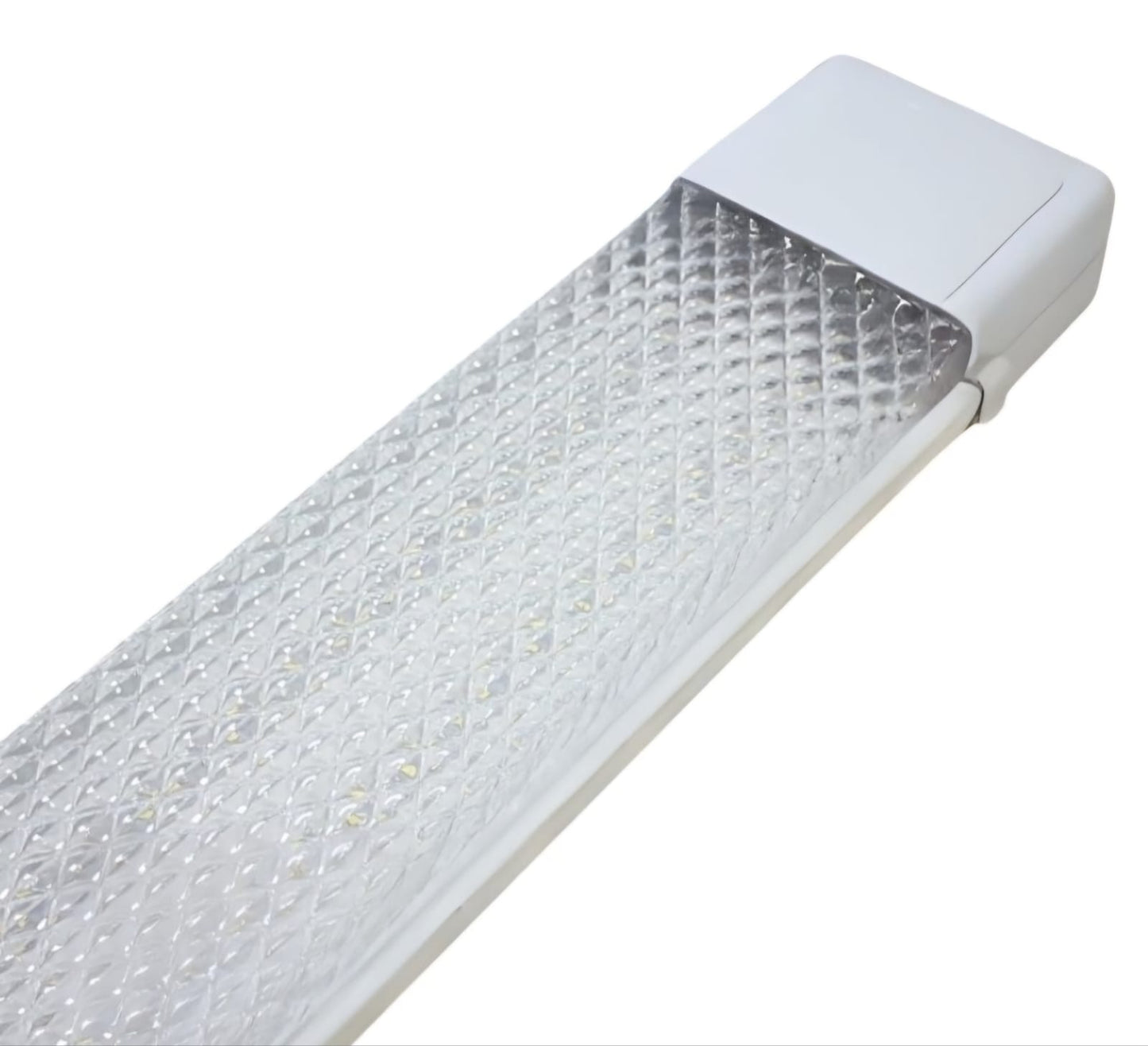 EQUIPO LED PLANO INTEGRADO PRISMATICO 28W 6500K
