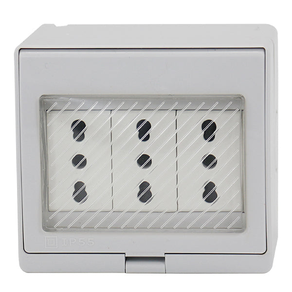 Enchufes e Interruptores Hydrobox