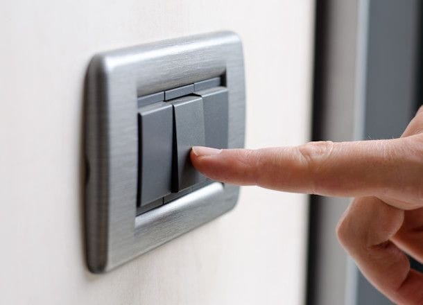 Enchufes e Interruptores