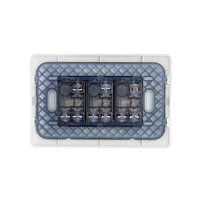 INTERRUPTOR TRIPLE EMBUTIDO (9/32) 10A 250V