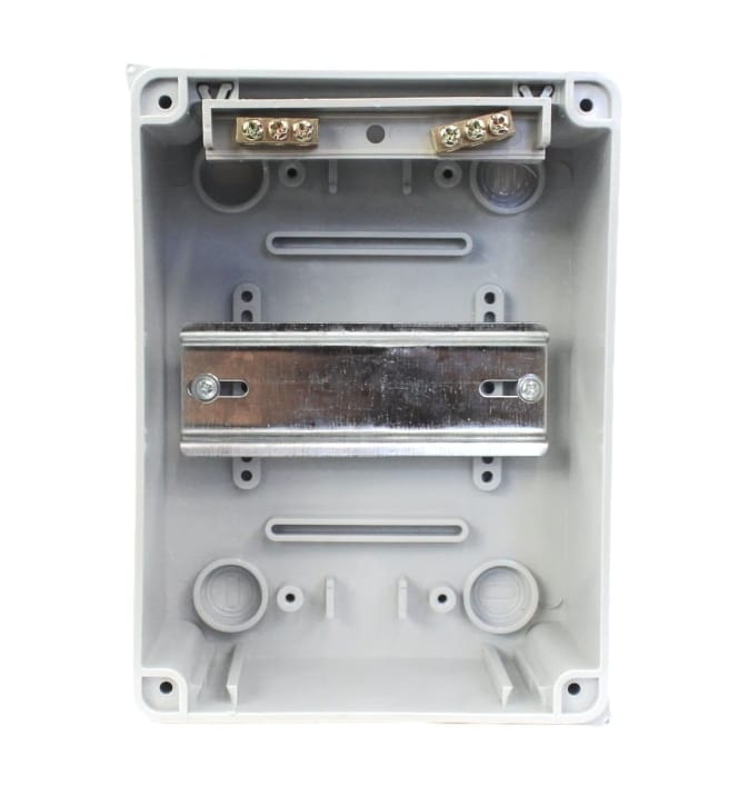 TABLERO SOBREPUESTO EXTERIOR DE 5 POLOS IP65