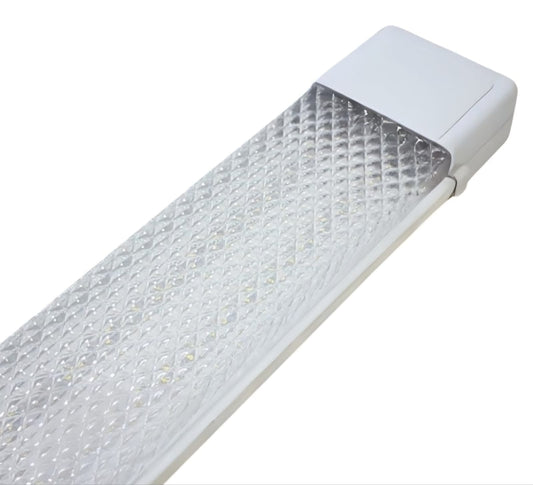 EQUIPO LED PLANO INTEGRADO PRISMATICO 28W 6500K